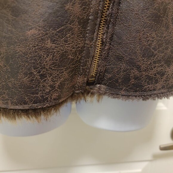 Mo X Members Only Faux Leather Fur Zipper Vest Size Large - Picture 5 of 13